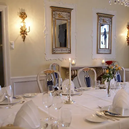 Refsnes Gods - By Classic Norway