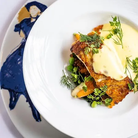 Hotel Refsnes Gods - By Classic Norway Moss