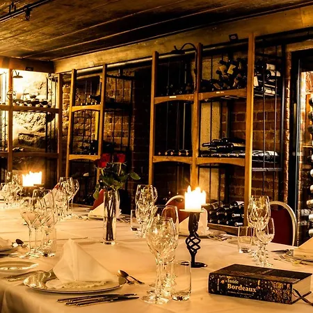 فندق Refsnes Gods - By Classic Norway 4*