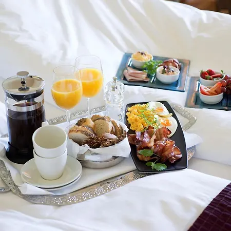 Hotel Refsnes Gods - By Classic Norway 4*