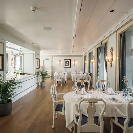 Refsnes Gods - By Classic Norway 호텔 4*