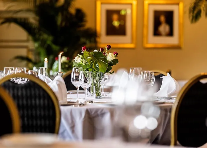 Refsnes Gods - By Classic Norway 4*