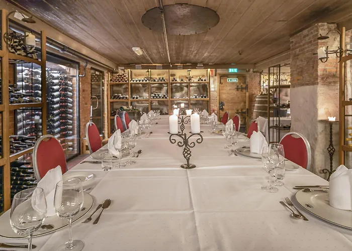 Refsnes Gods - By Classic Norway Moss